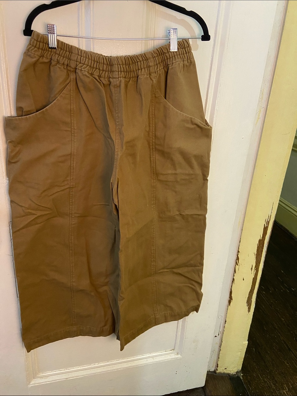 Elizabeth Suzanne linen cropped pants I’m mustard